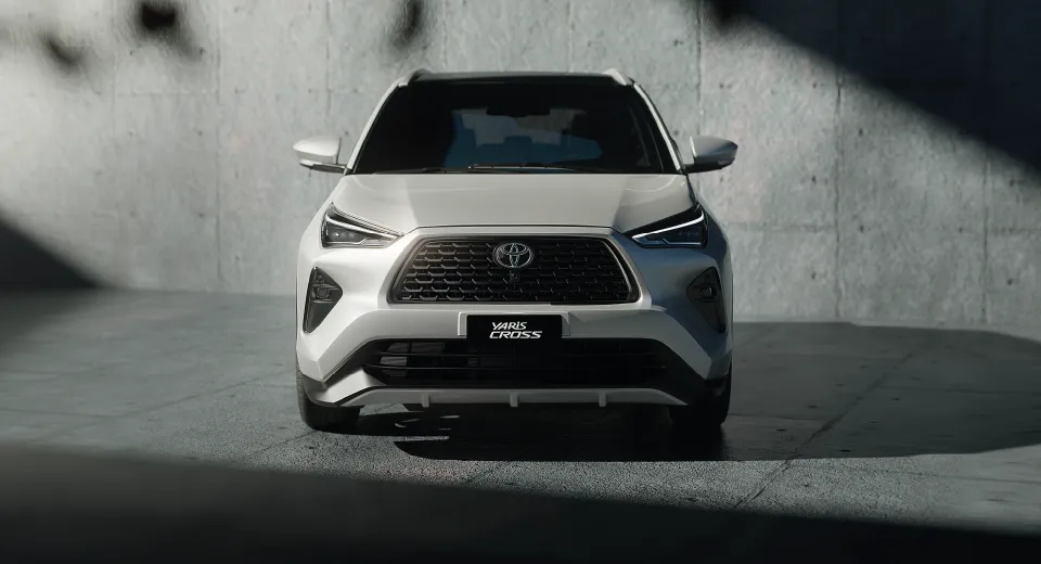 nuevo-yaris-cross-2026_Mesa de trabajo 1.webp